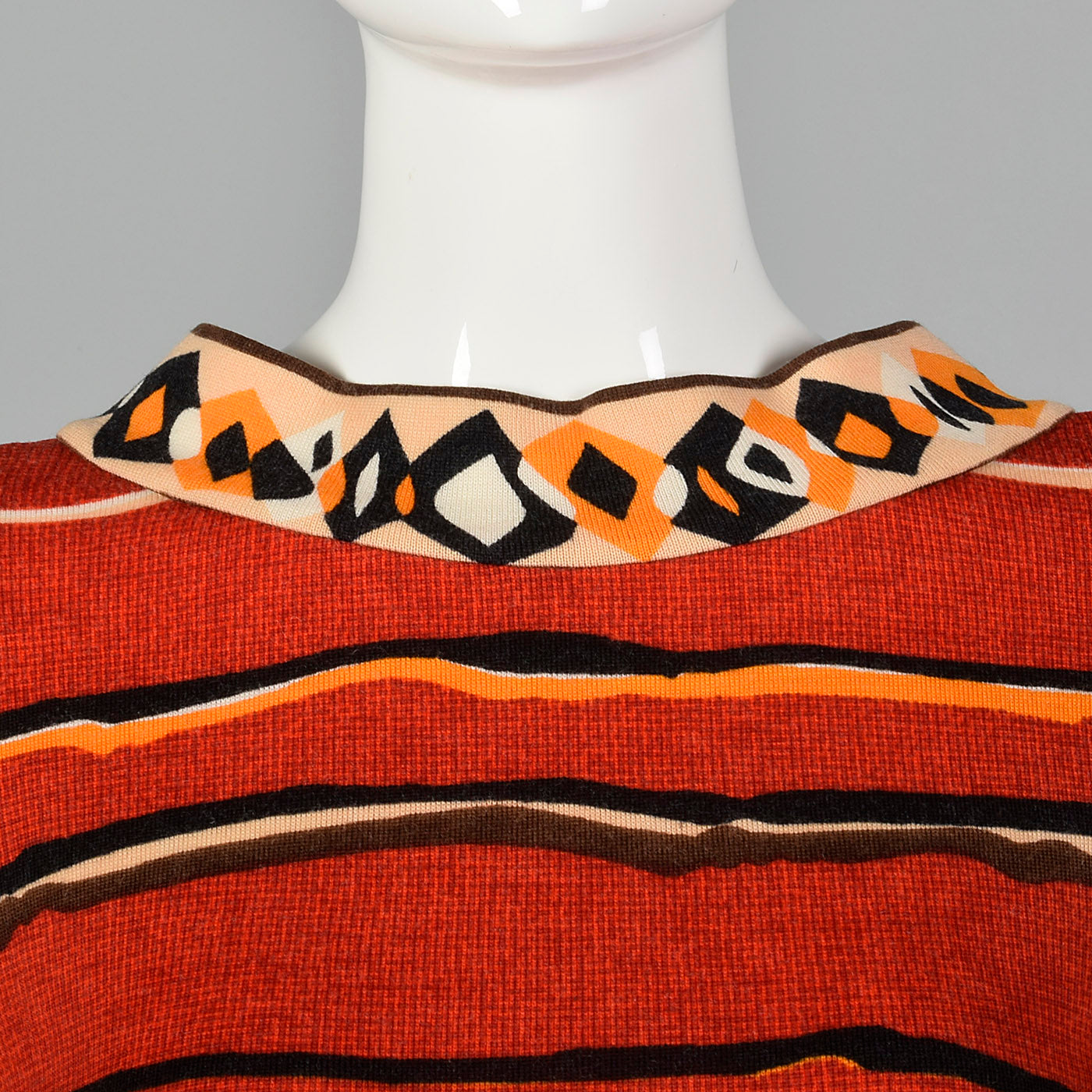 1970s Goldworm Red Abstract Print Dress