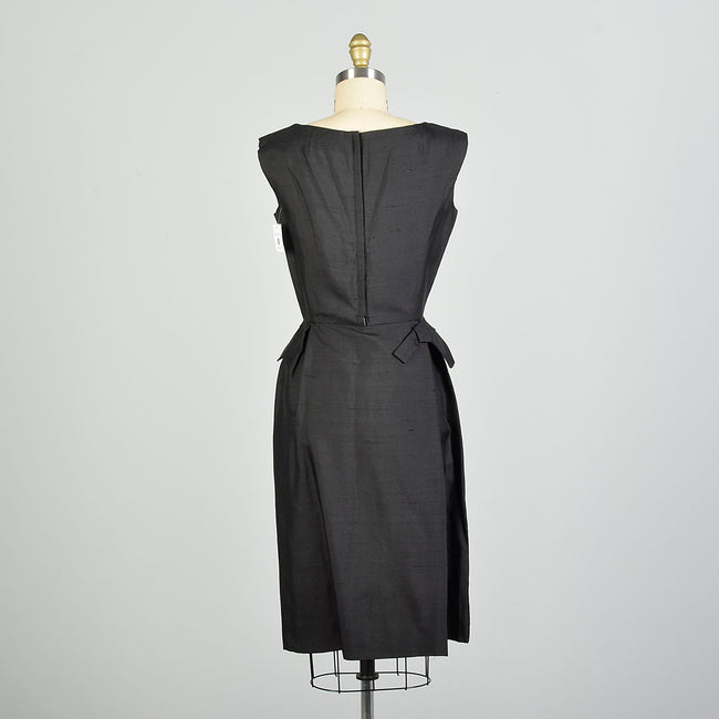 XS 1950s Sleeveless Black Silk LBD Cocktail Dress