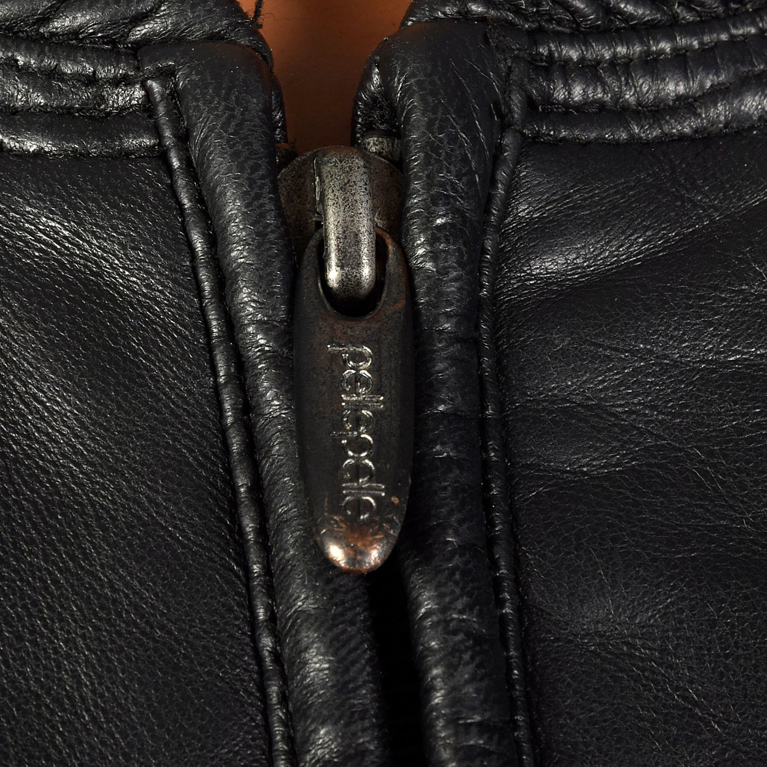 Large-XLPelle Pelle Black Leather Bomber Jacket