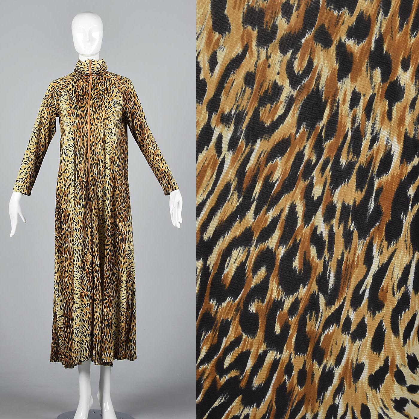 1970s Animal Print Zip Front Robe