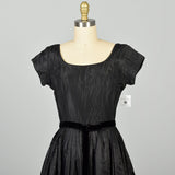XS 1950s Dress Velvet Flower Hem Black Taffeta