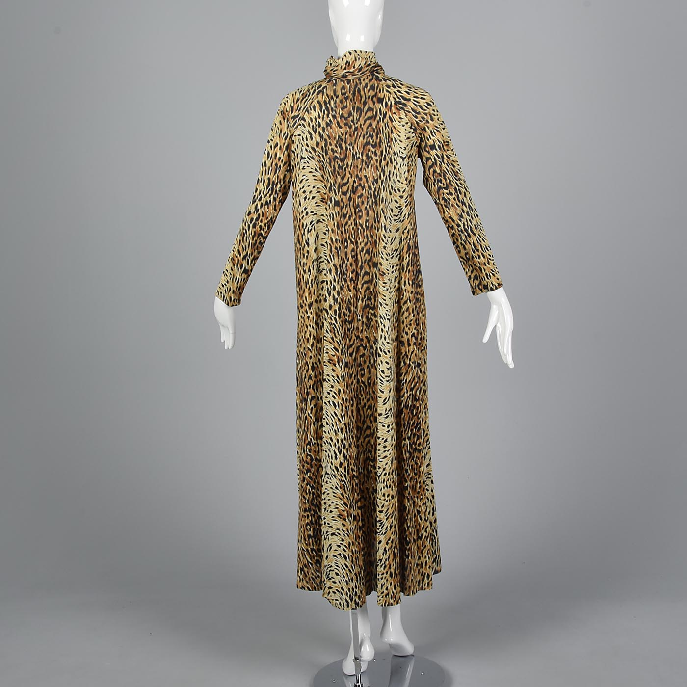 1970s Animal Print Zip Front Robe