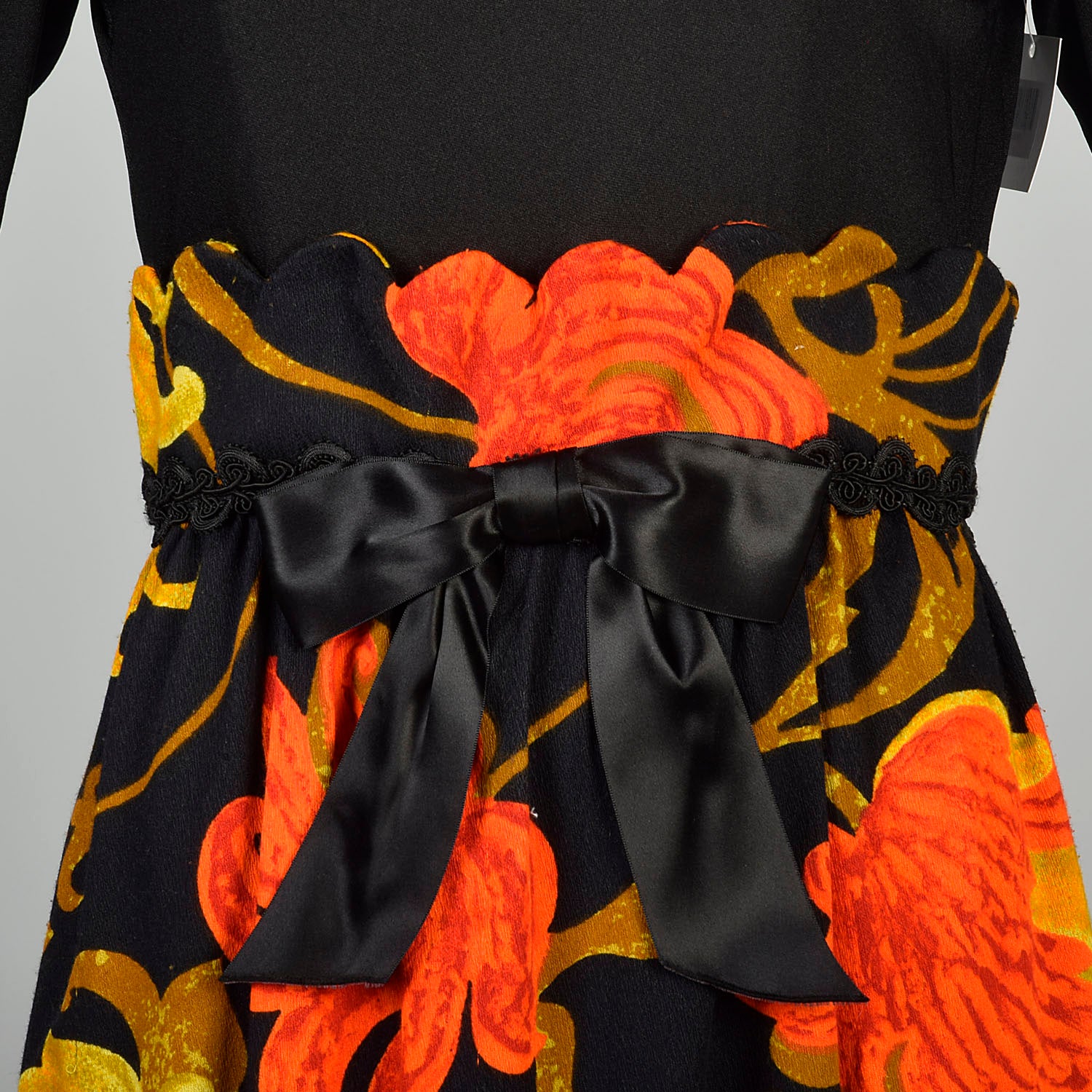 Small 1970s Maxi Dress Bohemian Bark Cloth Psychedelic Autumn