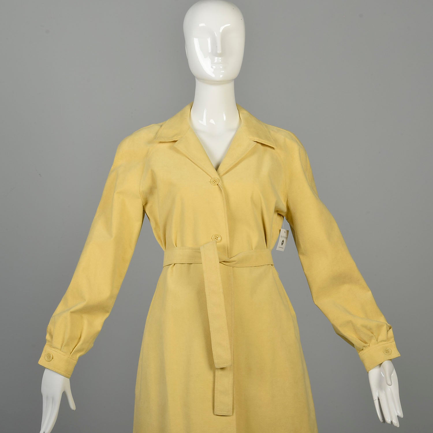 Small 1970s Halston Coat Ultrasuede Wing Collar Yellow Belted Dress Long Sleeve Button Front