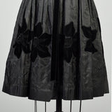 XS 1950s Dress Velvet Flower Hem Black Taffeta
