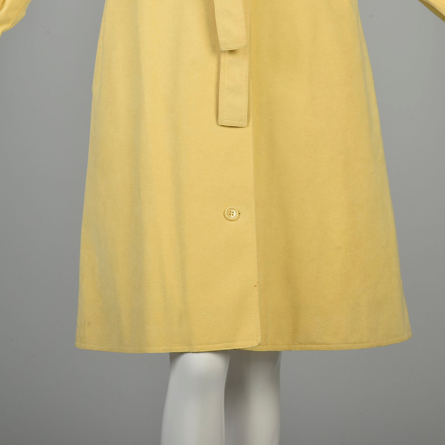 Small 1970s Halston Coat Ultrasuede Wing Collar Yellow Belted Dress Long Sleeve Button Front