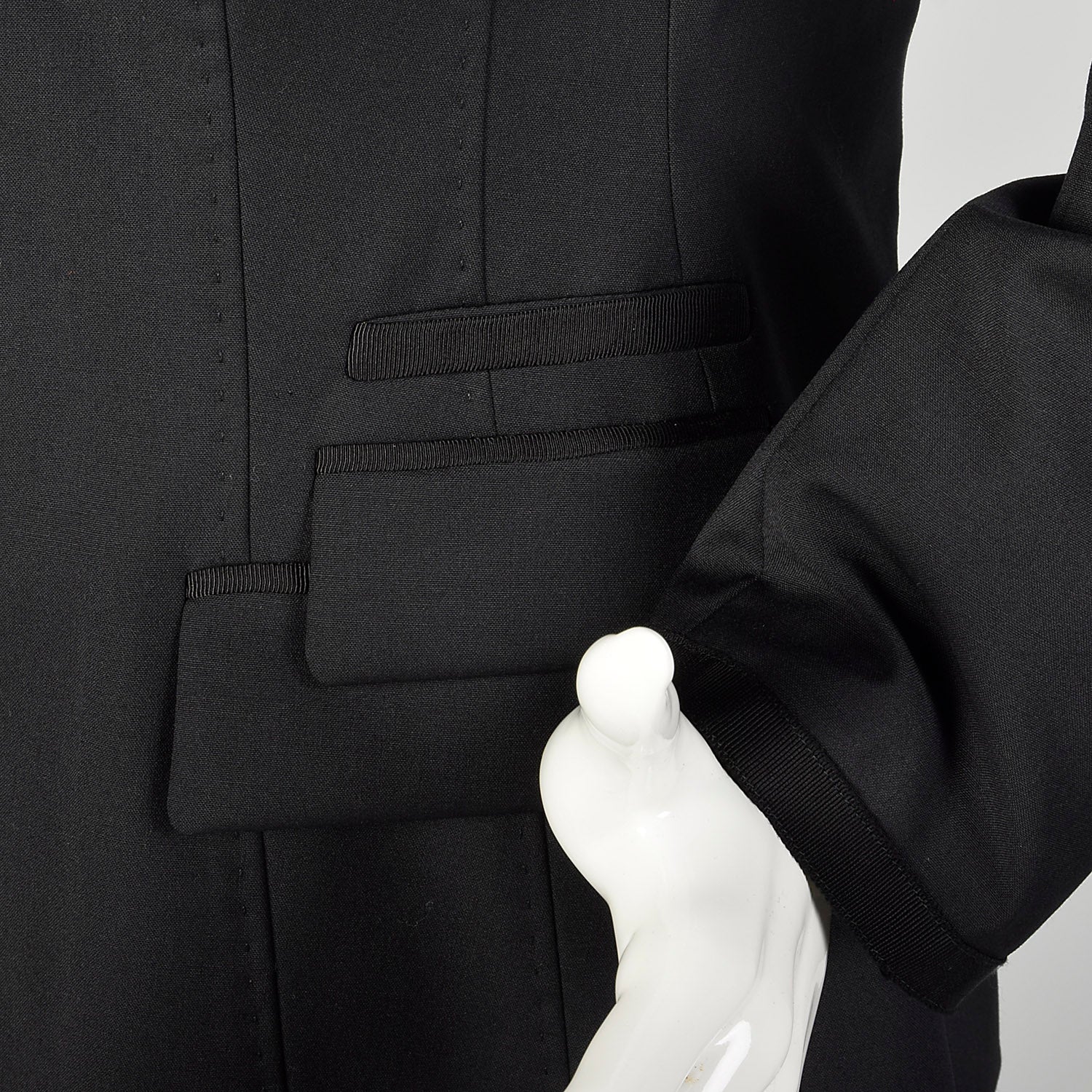 Medium 2000s Strenesse Tuxedo Hollywood Waist Trousers Black Satin Stripe Formal Suit