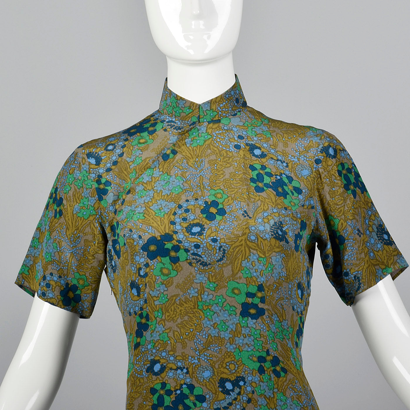 1960s Green and Blue Floral Dress with Mandarin Collar
