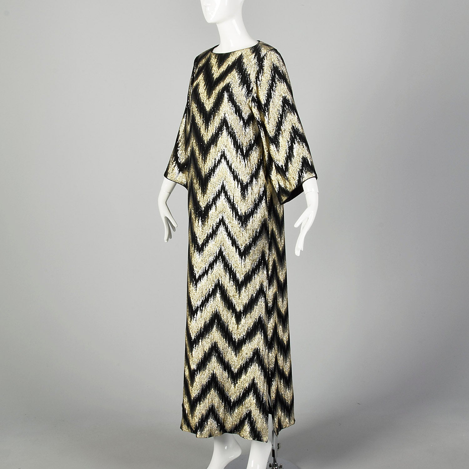 Small 1970s Metallic Kaftan Wide Sleeve Flowy Gold and Black Maxi Dress