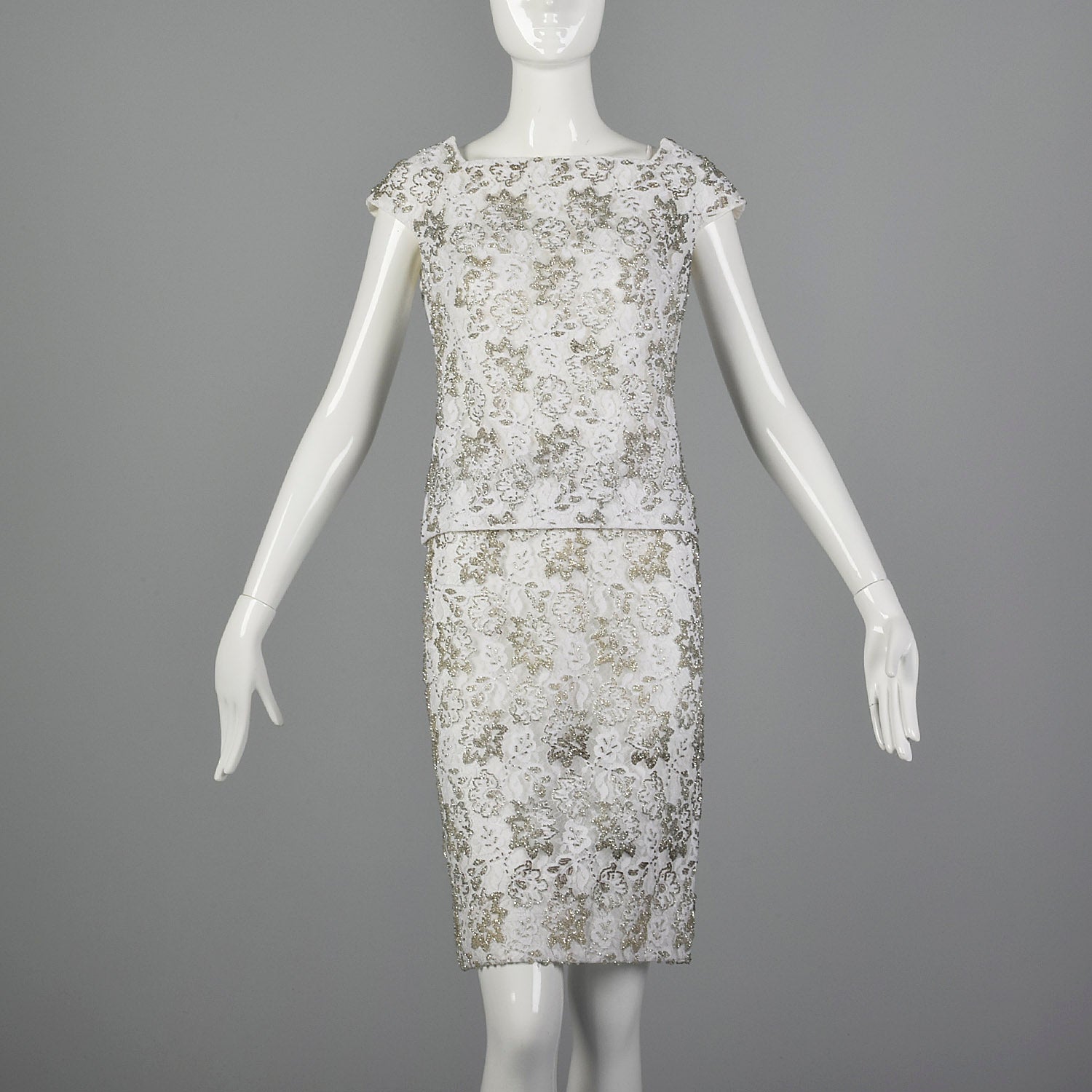 XS 1960s White Two Piece Beaded Dress Set