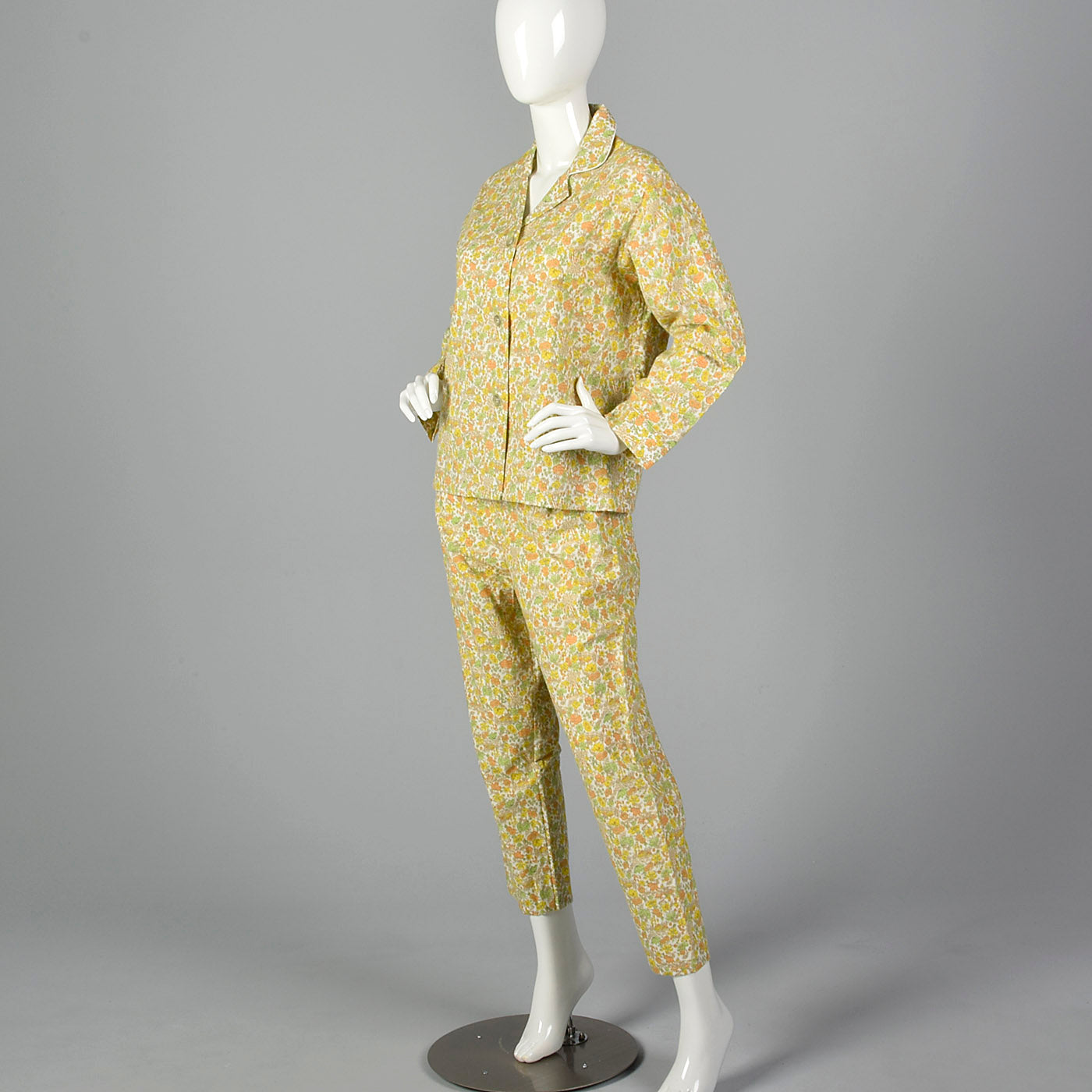 1960s Flannel PJ Set in Orange Floral Print