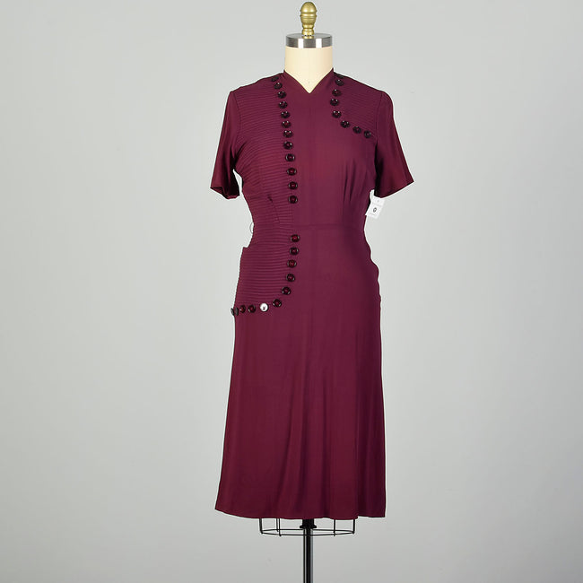Medium 1950s Dress Plum Rayon Short Sleeve Casual Pin-Tuck Dress