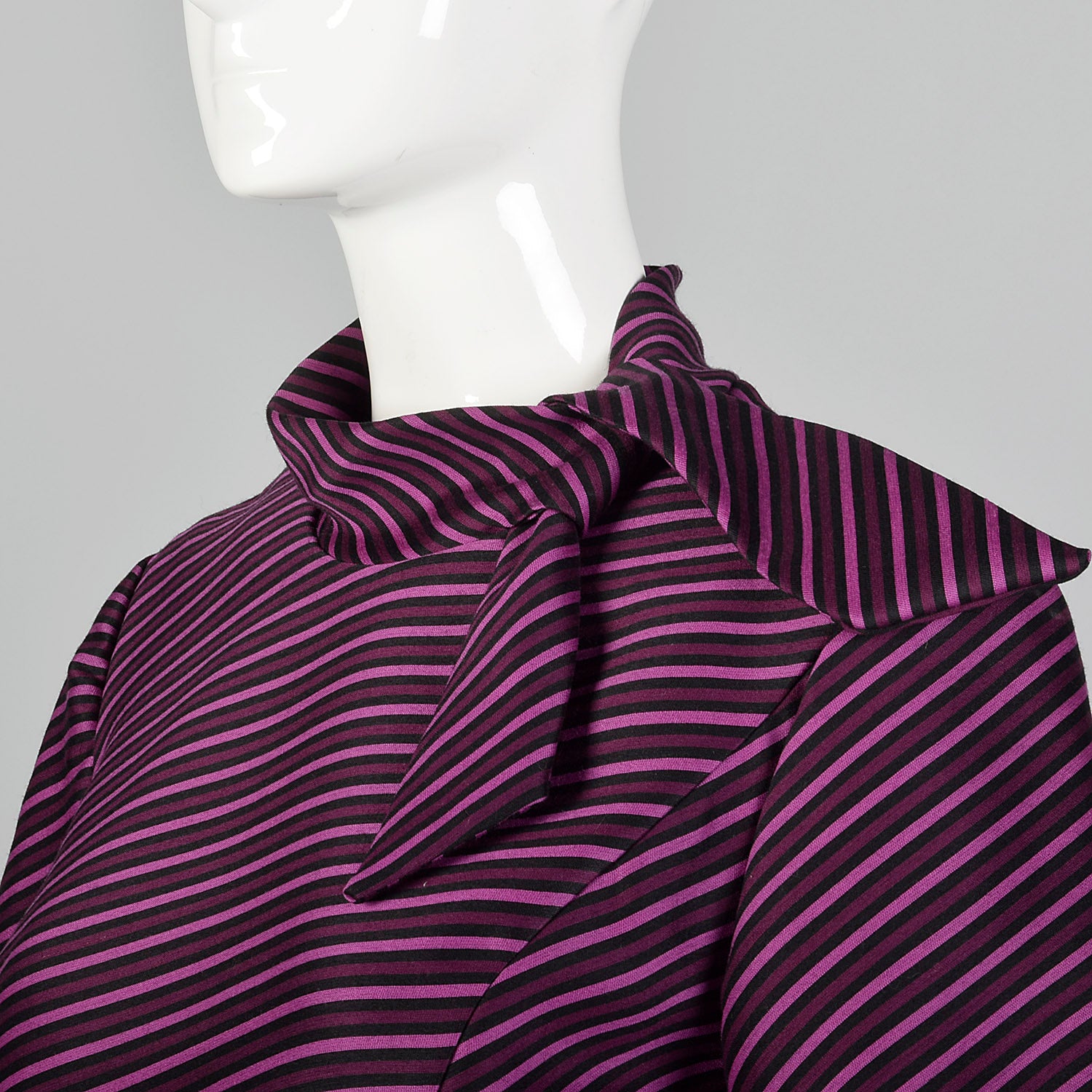 Medium 1960s Asymmetric Stripe Shift Dress
