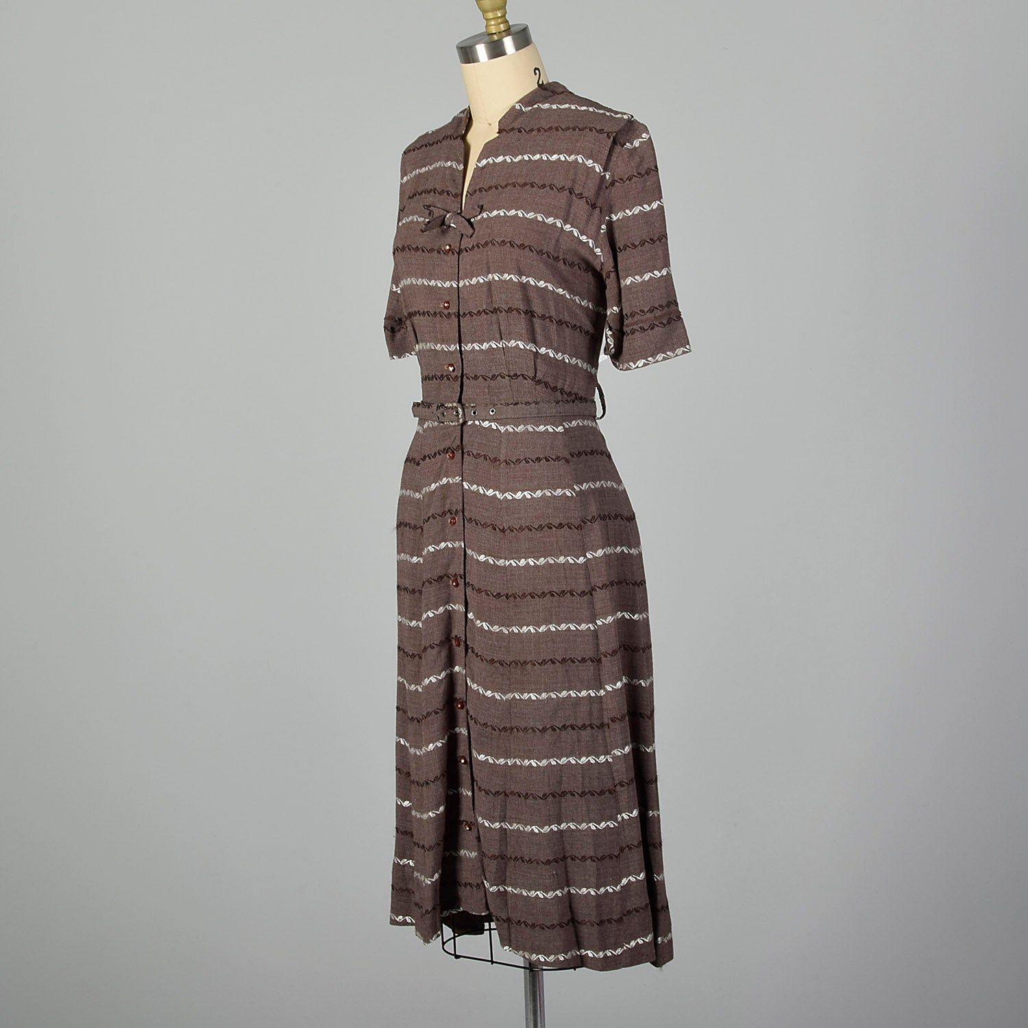 Medium 1950s Brown Striped Dress