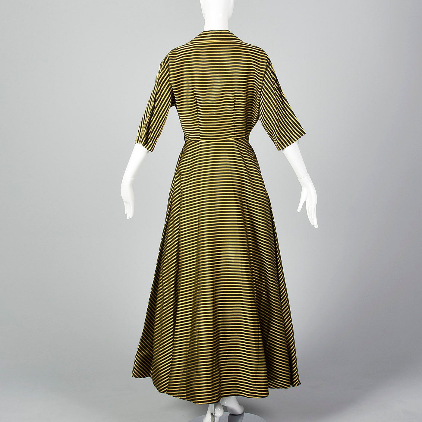 1950s Yellow and Black Striped Dressing Gown Style & Salvage 1950s Yellow and Black Striped Dressing Gown Style & Salvage