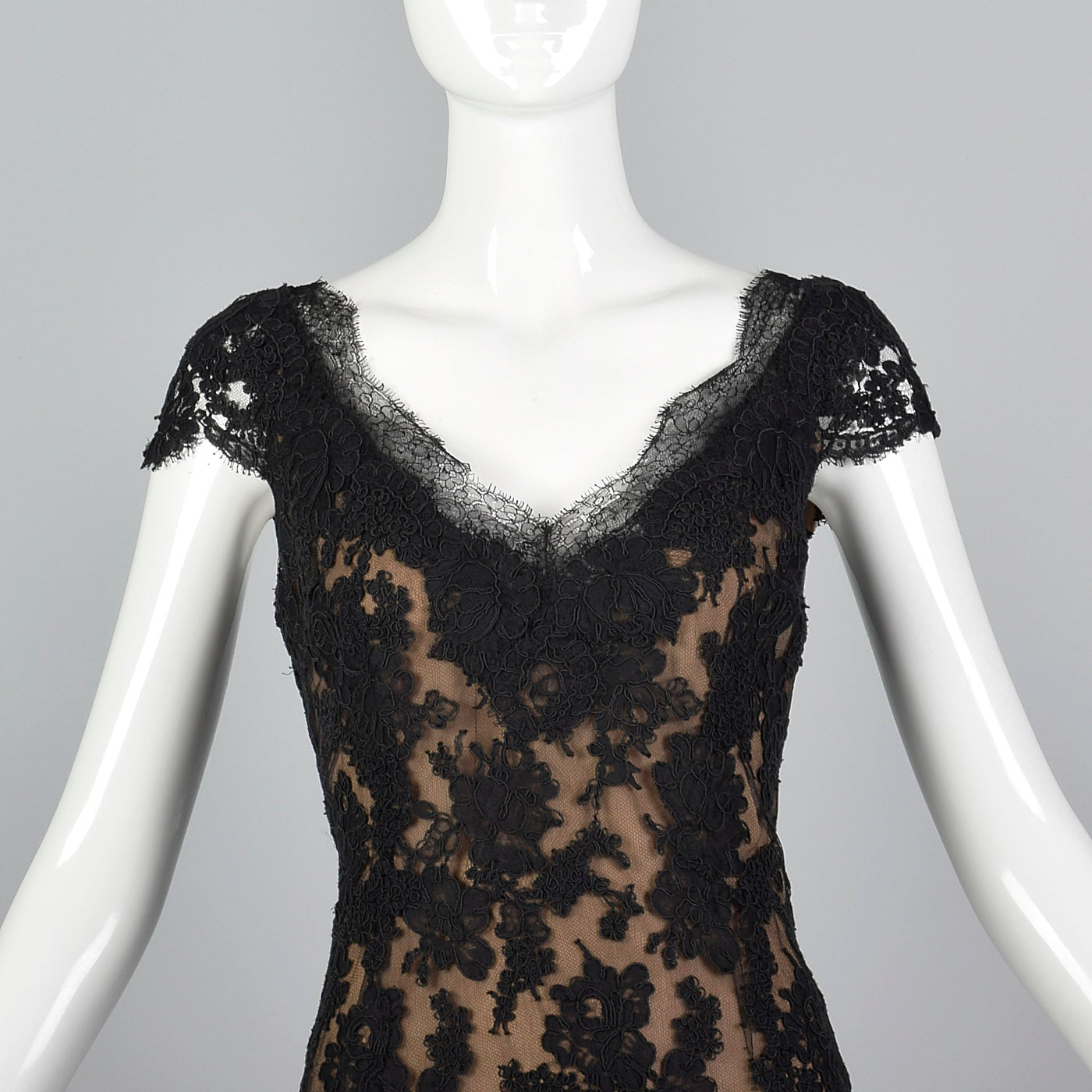 1990s Classic Oscar De La Renta Black Lace Dress