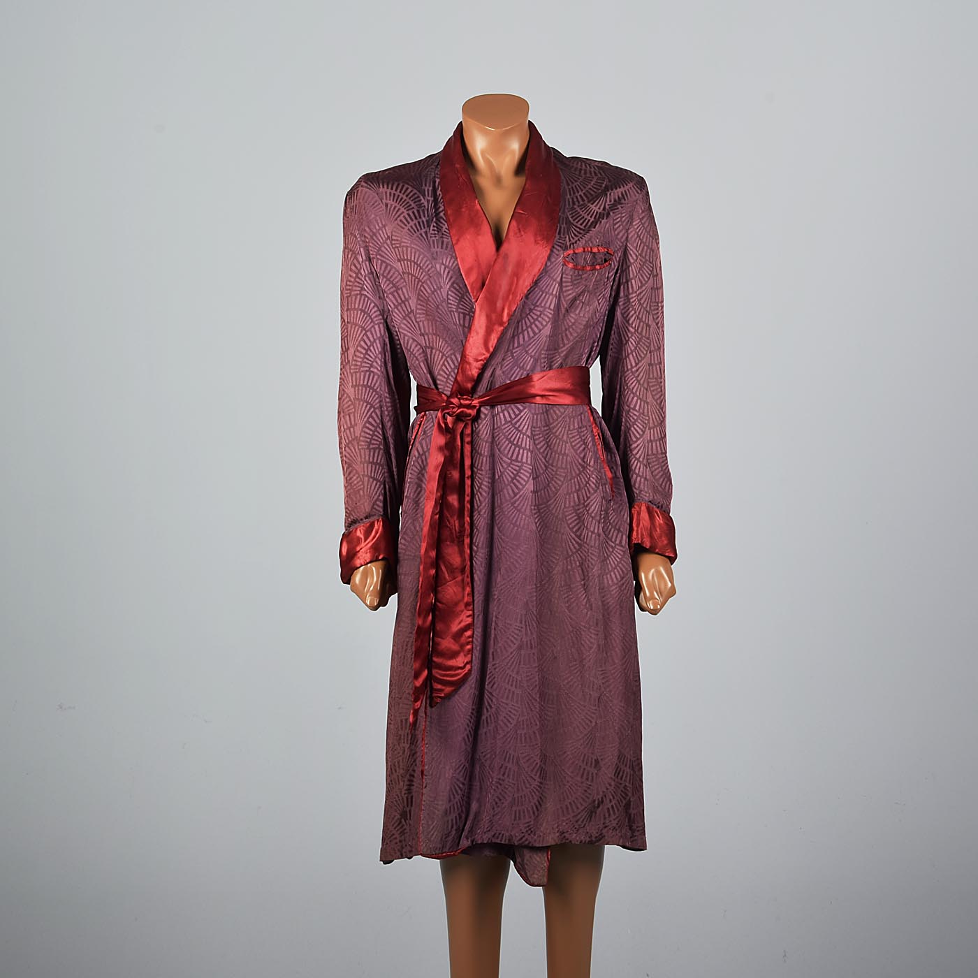 1940s Mens Rayon Robe with Art Deco Pattern