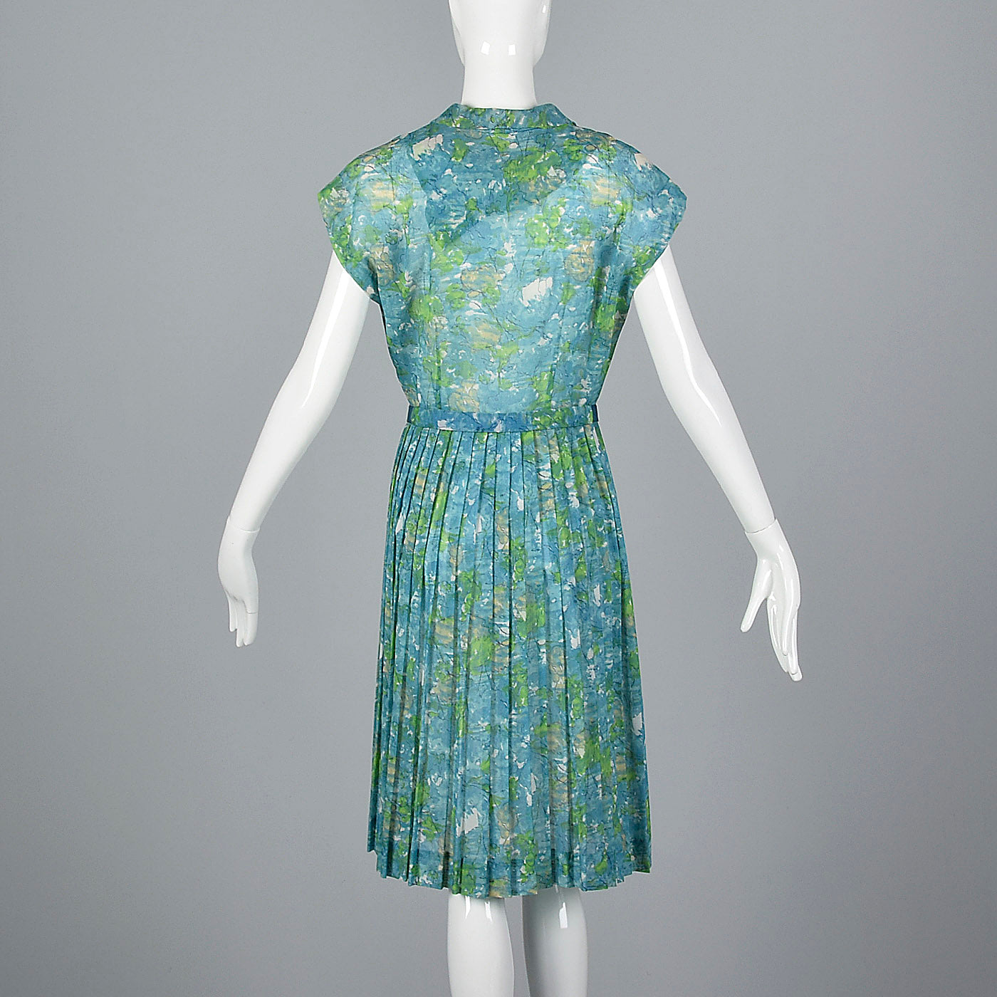 1950s Blue Floral Print Dress with Pleated Skirt