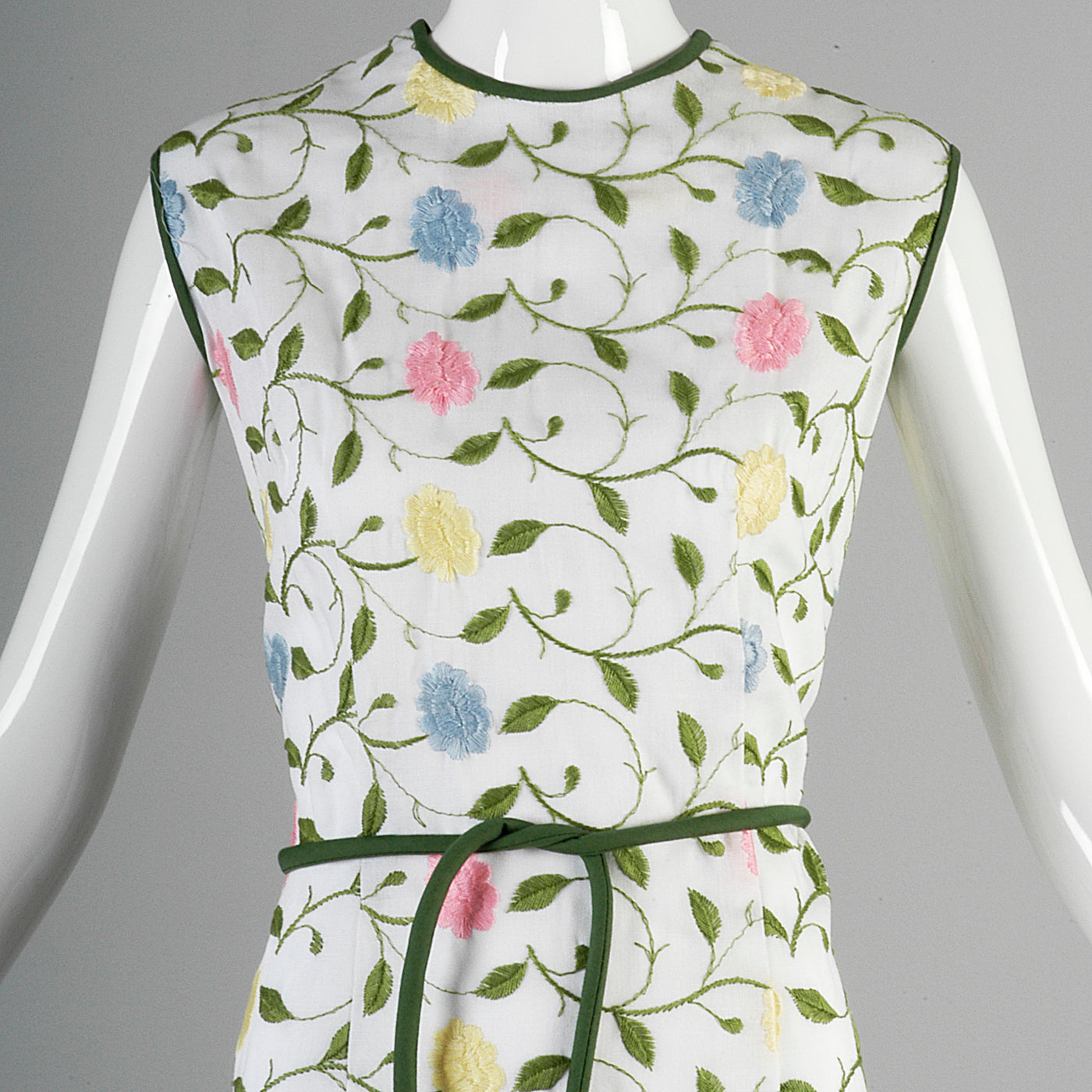 1960s White Wiggle Dress with Floral Embroidery