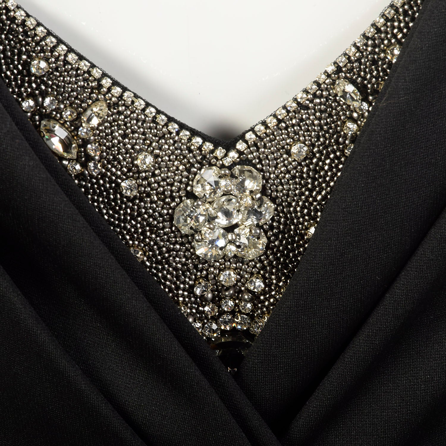 Medium Eleni Elias Black Formal Evening Gown Sleeveless Dress with Train