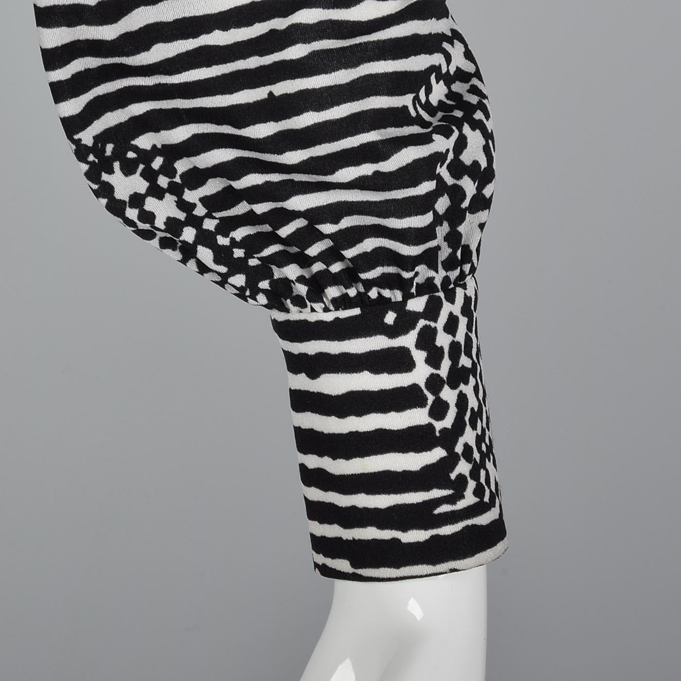 1960s La Mendola Two Piece Seprates Set in Black & White Op Art