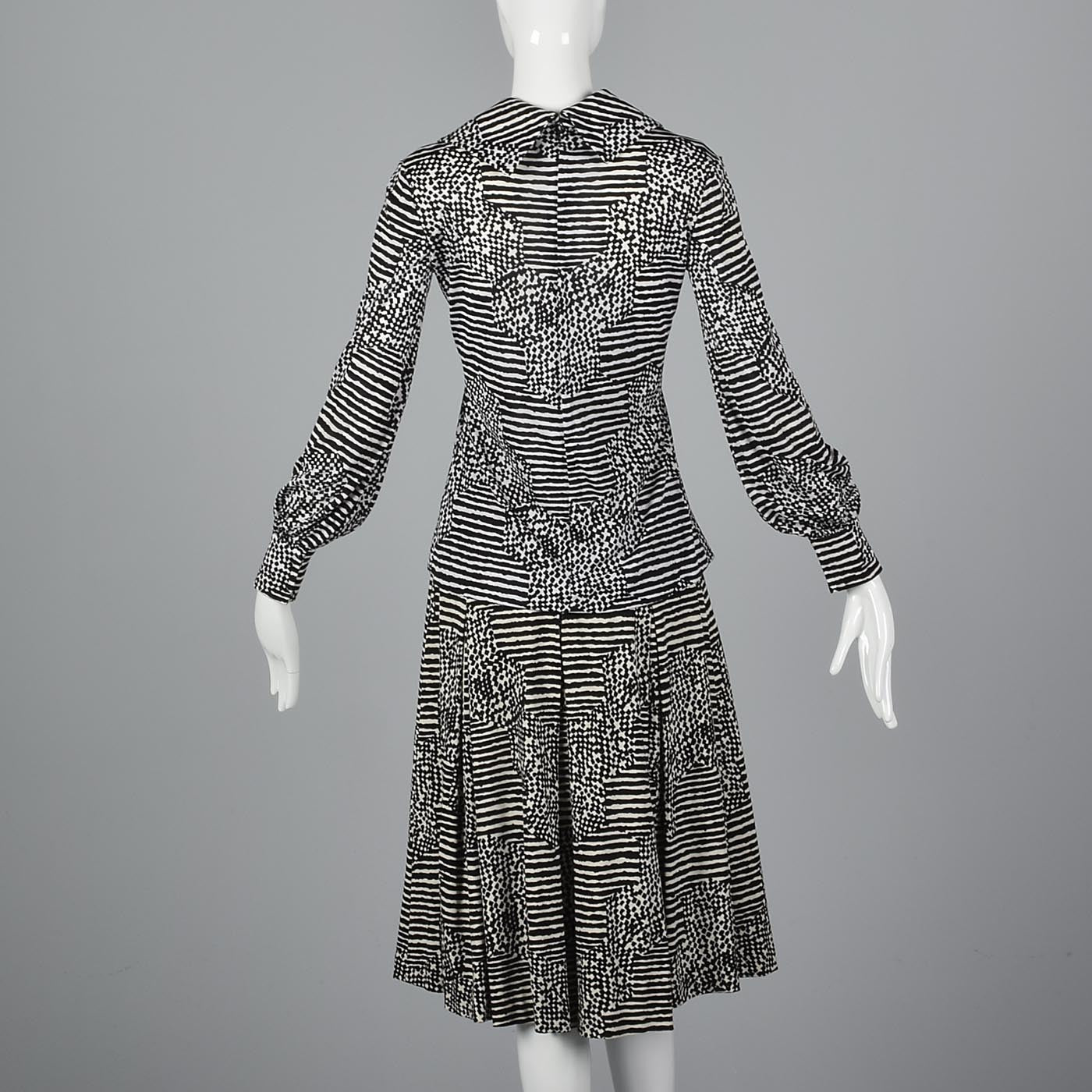 1960s La Mendola Two Piece Seprates Set in Black & White Op Art