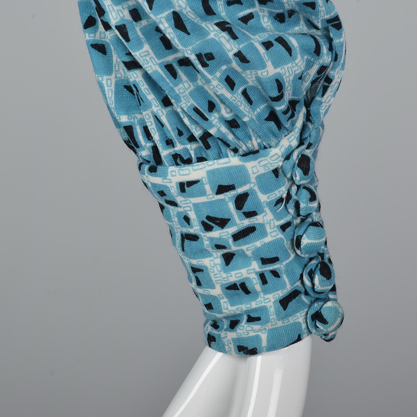 1960s Via Veneto Couture Boutique Wool Knit Dress