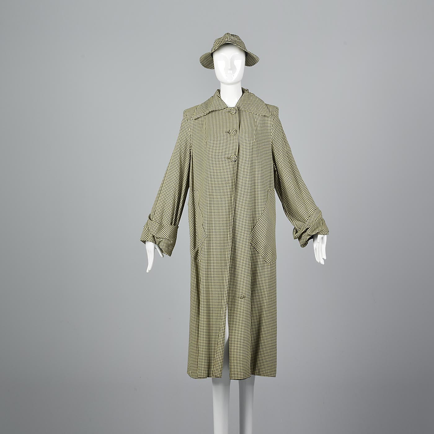 1940s Aquatogs Yellow Check Raincoat with Matching Rain Hat