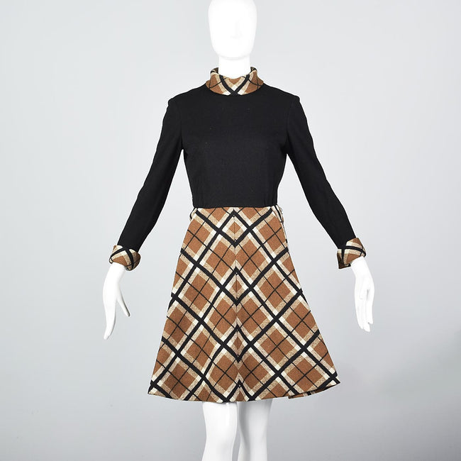 1960s Saks Fifth Avenue Mod Wool Dress