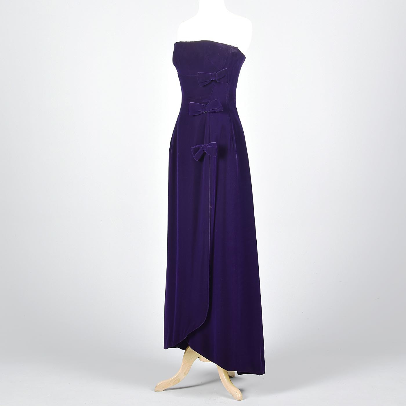 1960s Purple Velvet Dress with Decorative Bows