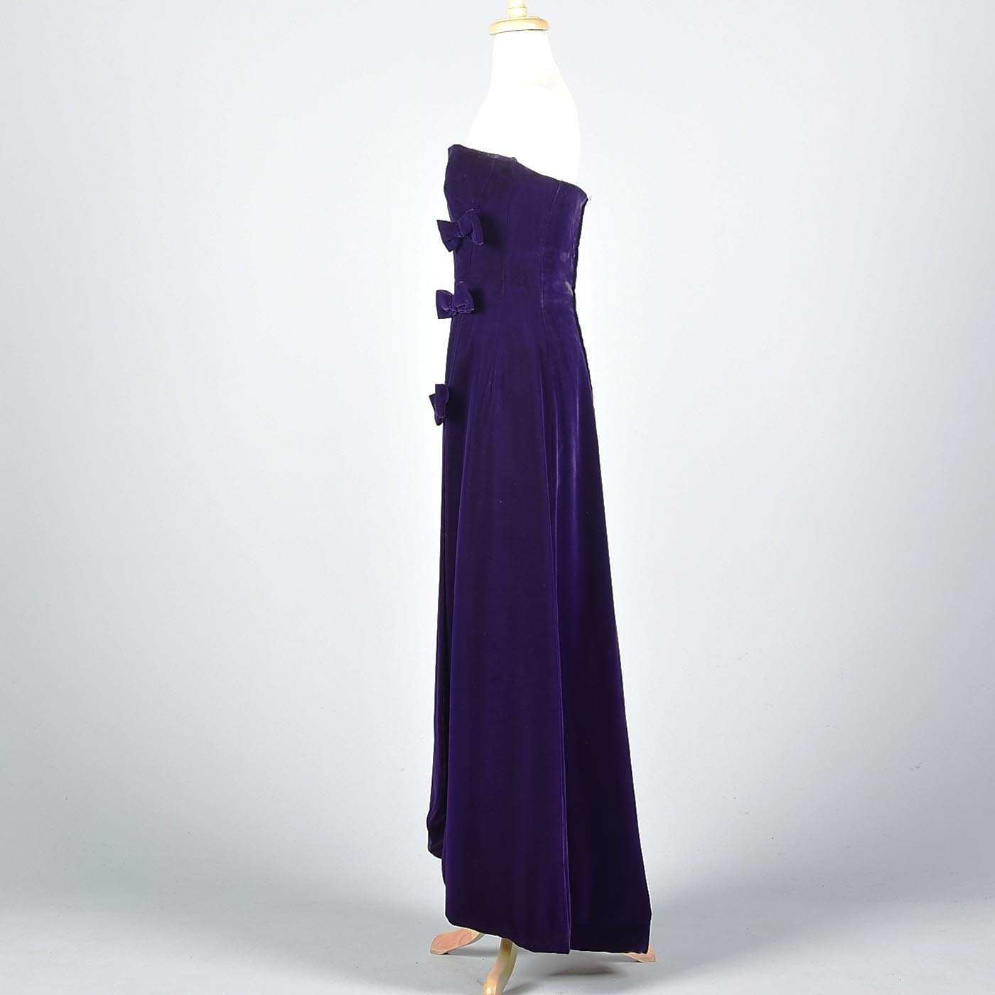 1960s Purple Velvet Dress with Decorative Bows