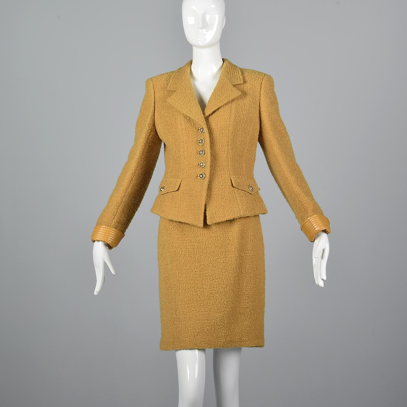 Emanuel Ungaro Plaid ロングマント 1990s Emanuel Ungaro Parallele Mustard Yellow Skirt Suit