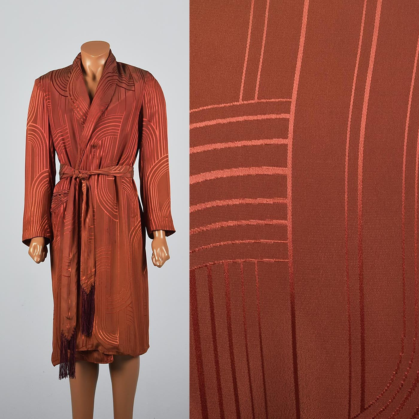 1930s Men's Art Deco Robe