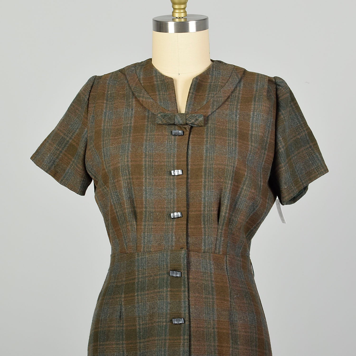 XL-XXL 1950s Wool Button-up Dress Green and Brown Plaid Button-up