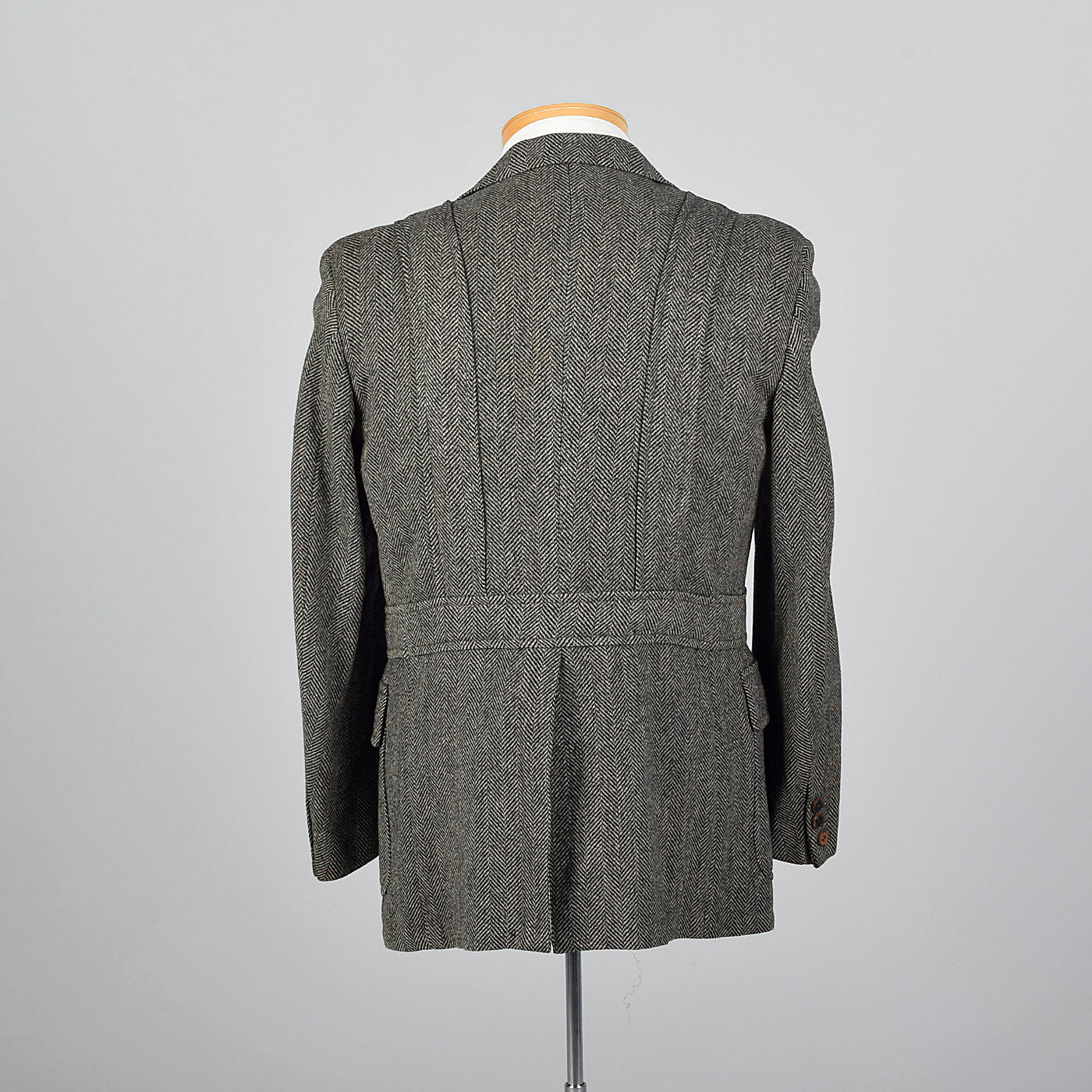 1970s Mens Herringbone Tweed Belted Norfolk Jacket