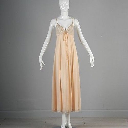 Claire Sandra Lucie Ann Beverly Hills Lingerie Night Gown