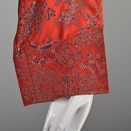 1940s Glamorous Red Brocade Dressing Gown
