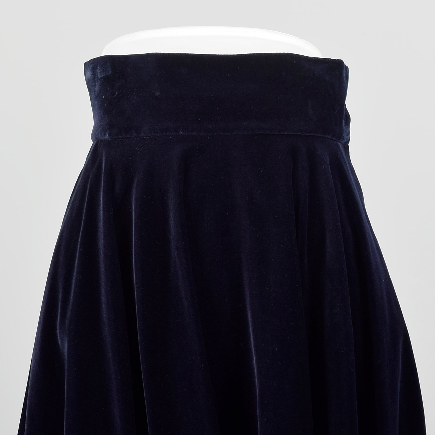 XS Anne Klein Navy Velvet Full Circle Skirt