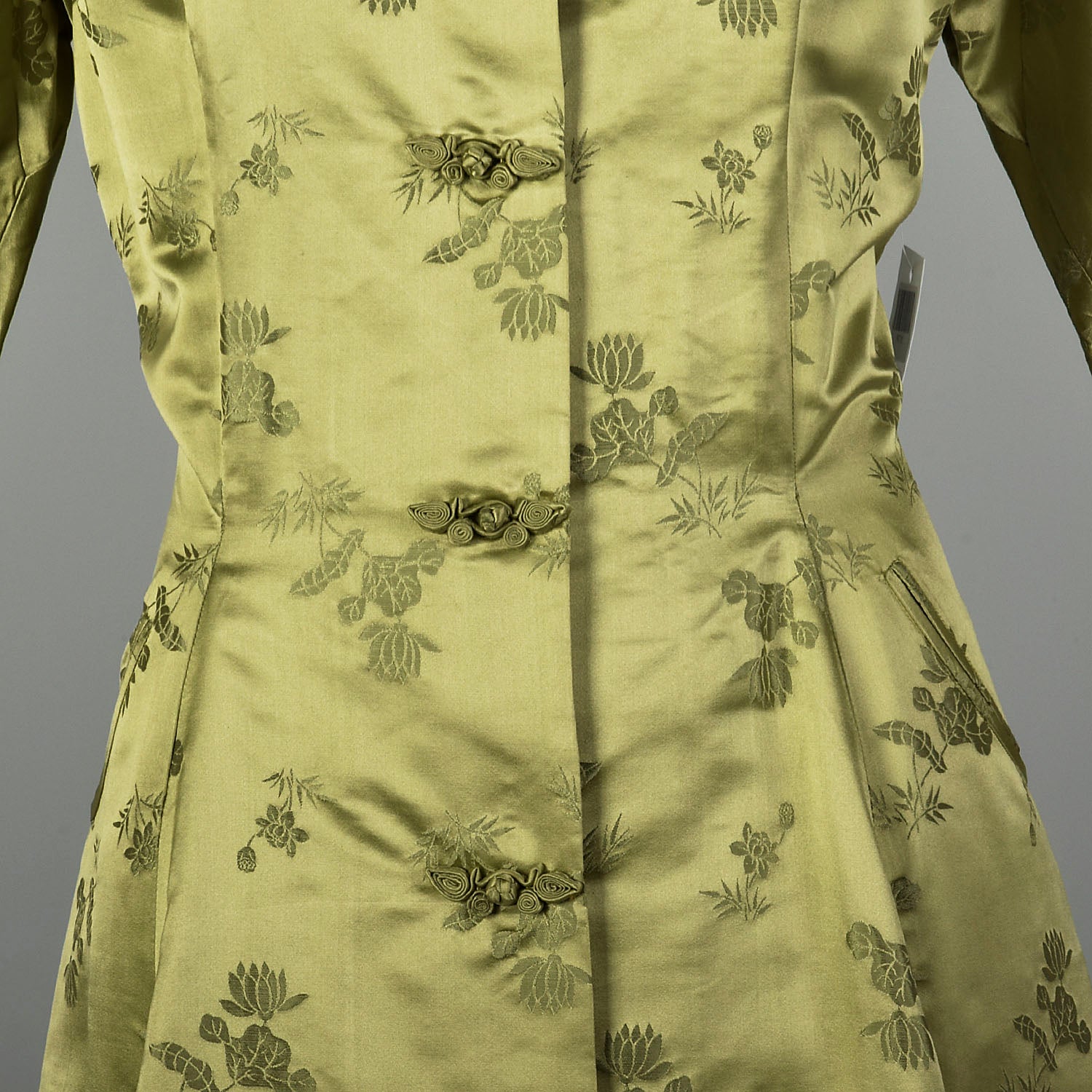 Medium 1960s Sage Green Asian Dress Hand Sewn Silk Frog Closures
