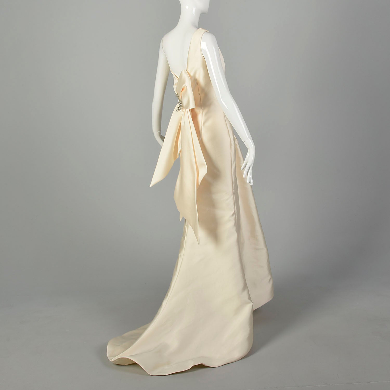 Large Eleni Elias Wedding Gown Sleeveless Asymmetric Rhinestone Embellishment Minimalist Bridal Dress