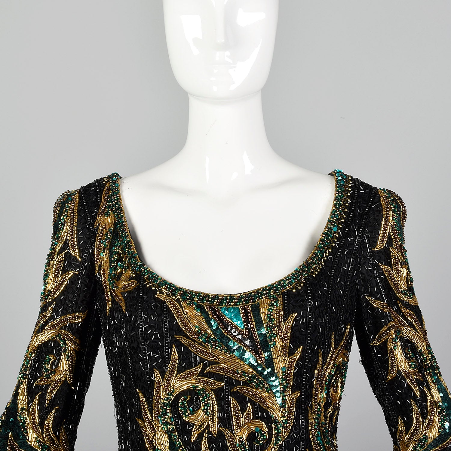 Medium Bob Mackie Boutique 1990s Black and Green Beaded Dress Style & Salvage Medium Bob Mackie Boutique 1990s Black and Green Beaded Dress Style & Salvage