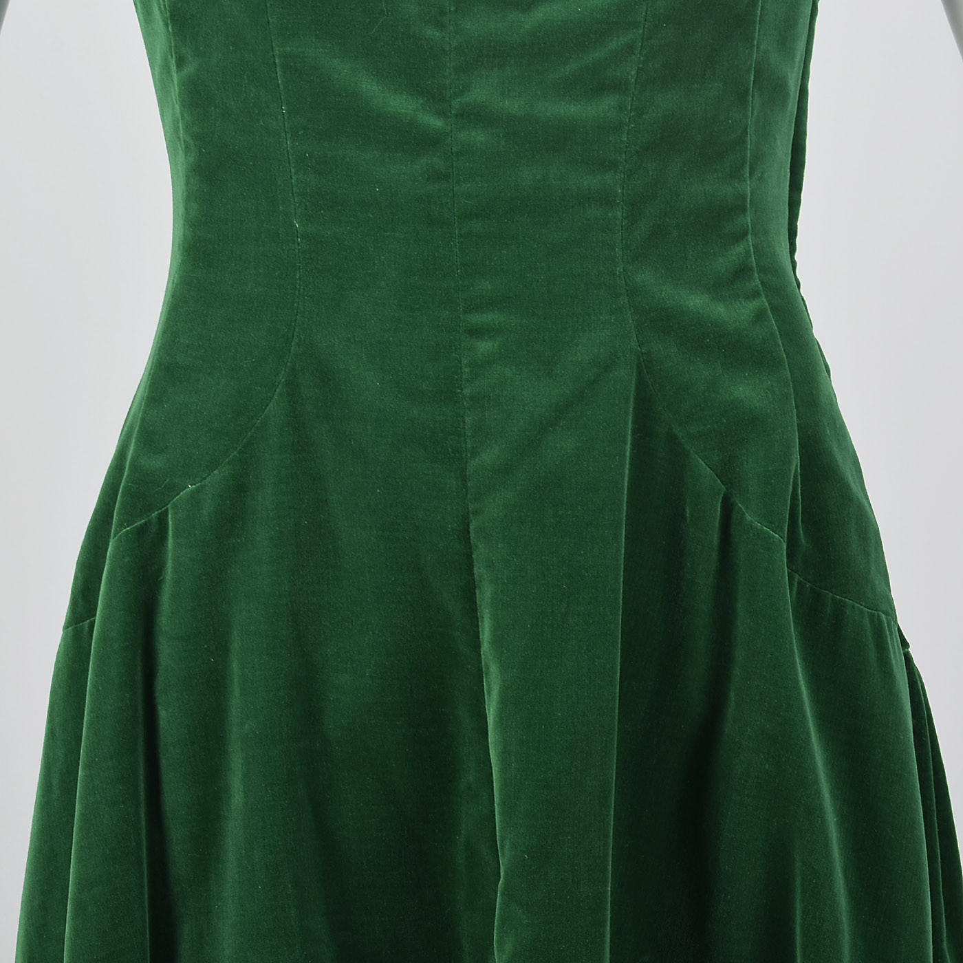 1950s Green Velvet Off Shoulder Party Dress