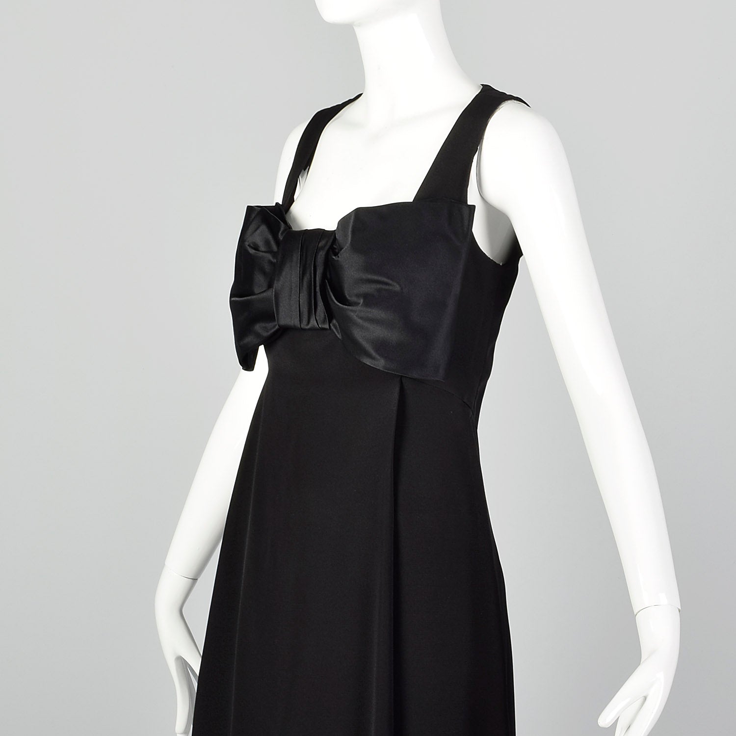 XS Mr. Blackwell 1960s Little Black Dress
