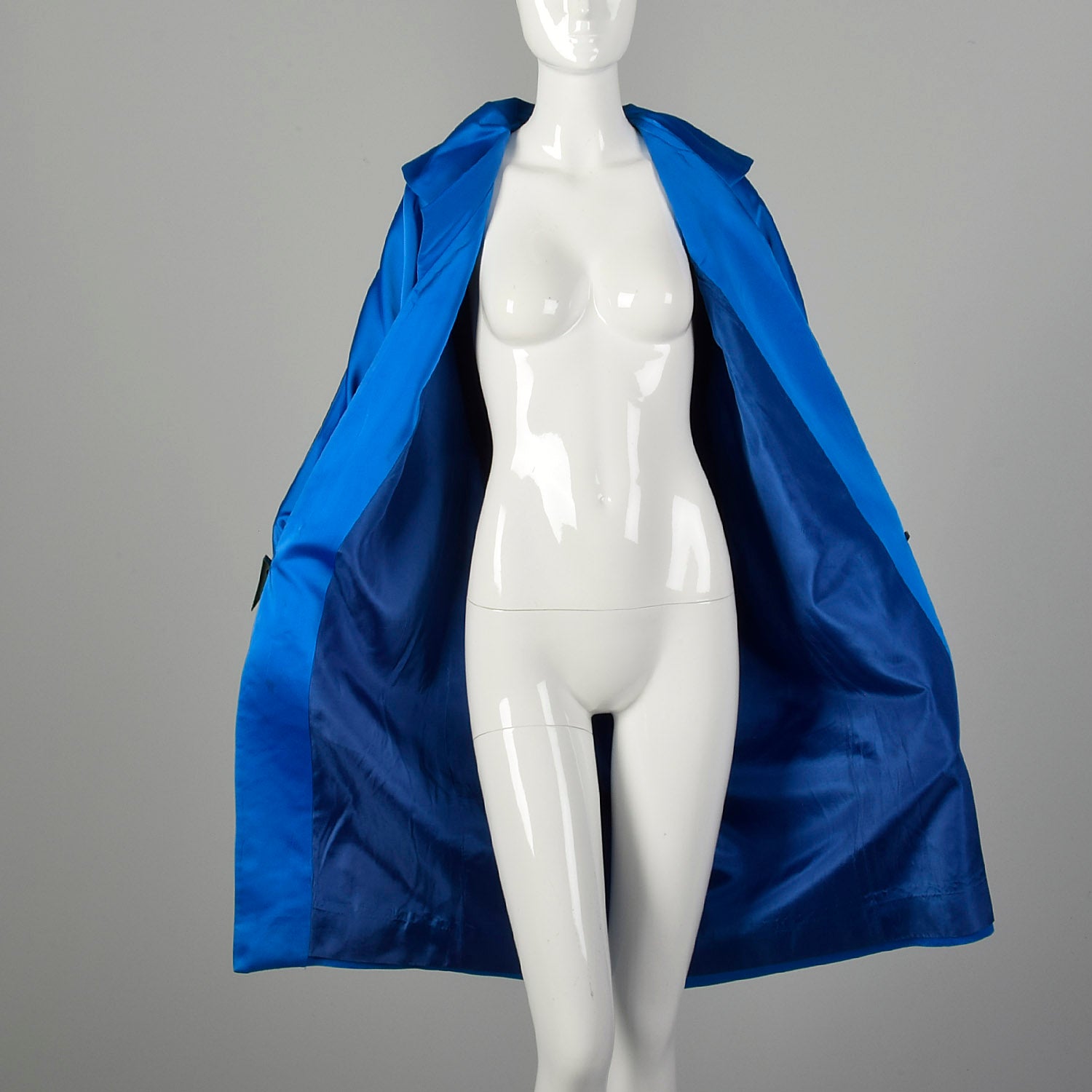 Small 1950s Clutch Coat Blue Satin Bracelet Cuff Wide Collar Batwing Sleeves