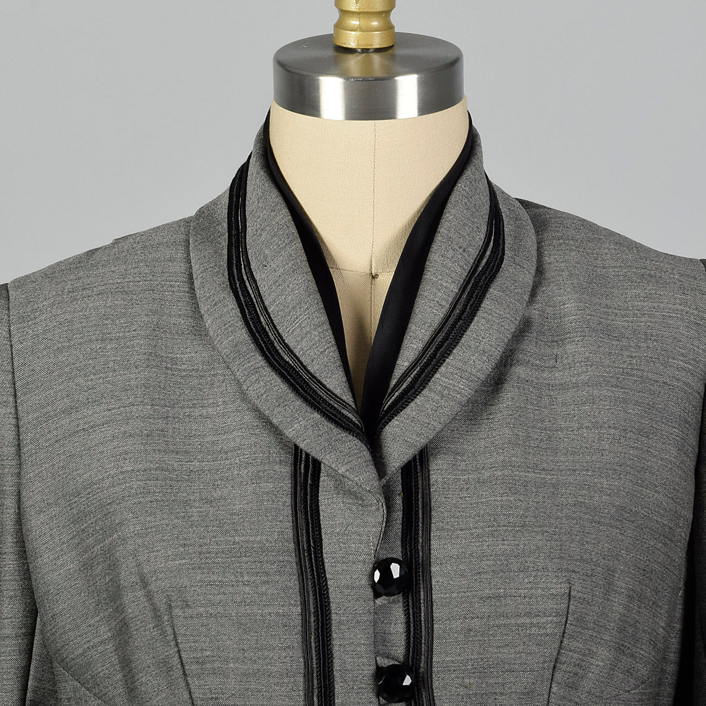 1950s Bonwit Teller Gray Fitted Blazer with Black Trim
