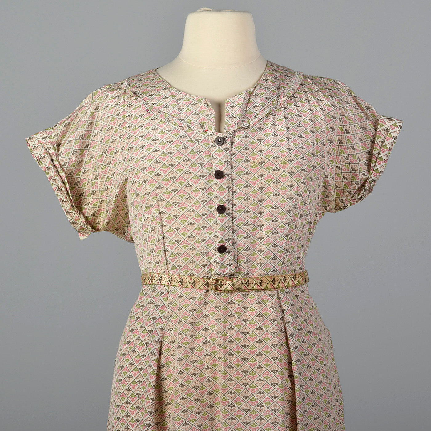 1950s Pink and Green Rayon Print Dress