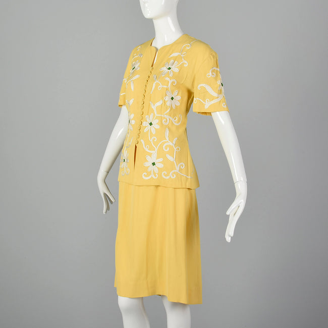 Large 1940s Yellow Floral Blouse and Skirt