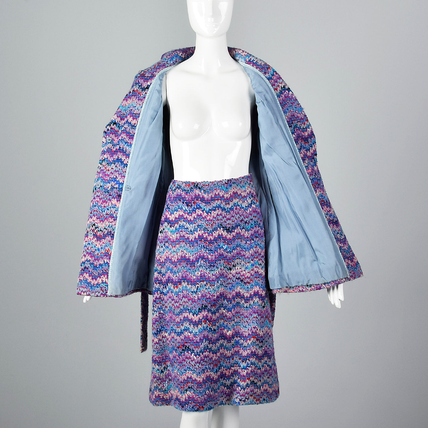 1970s Via Veneto Couture Boutique Purple Tweed Skirt Suit