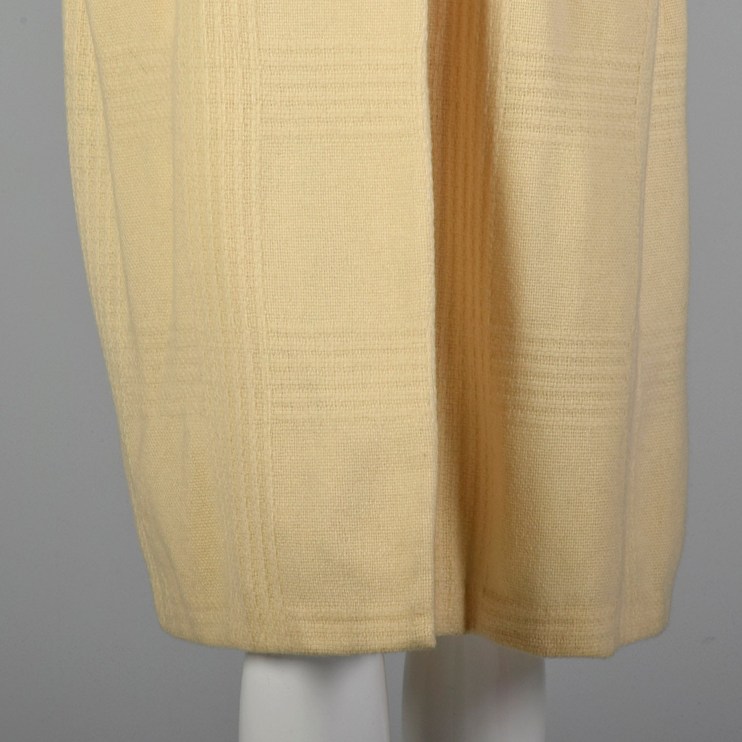 Small 1950s Cream Winter Coat