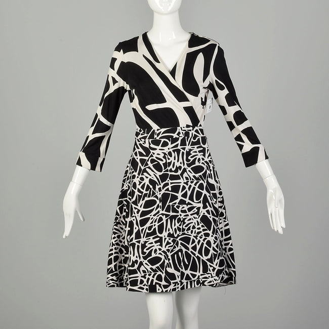 Medium Diane Von Furstenberg Wrap Dress Tie Waist Black Abstract Print